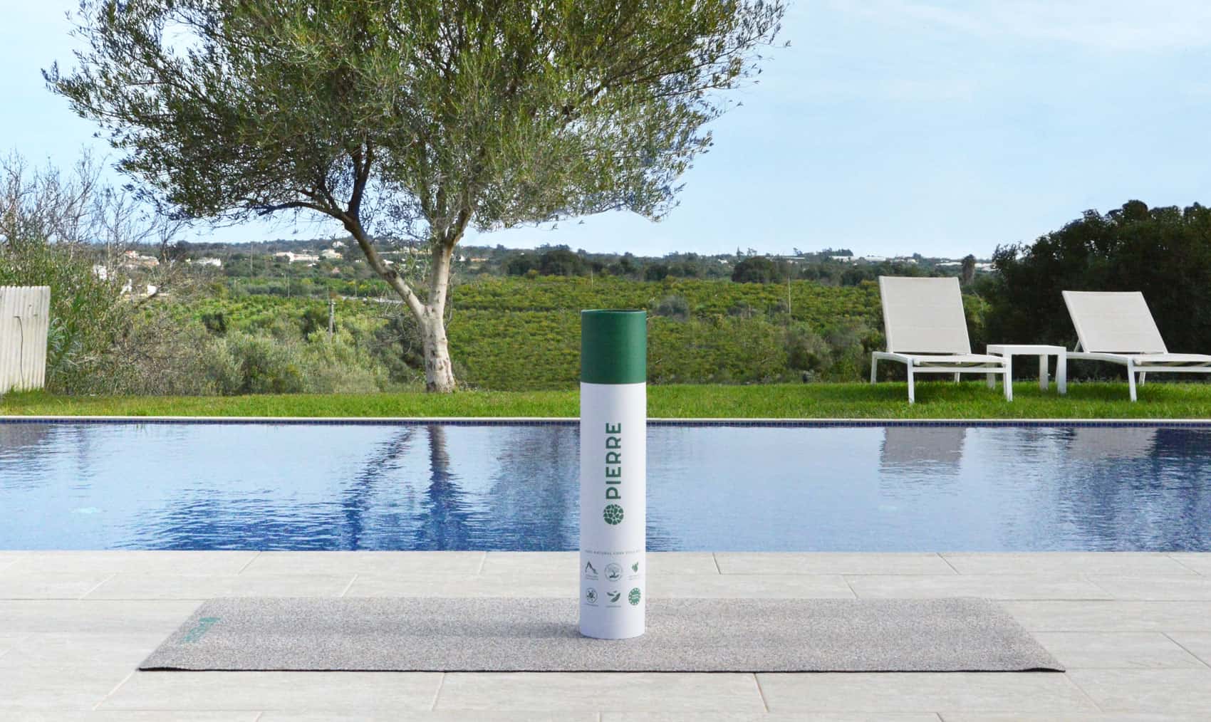 PIERRE Cork Yoga Mat Exterior
