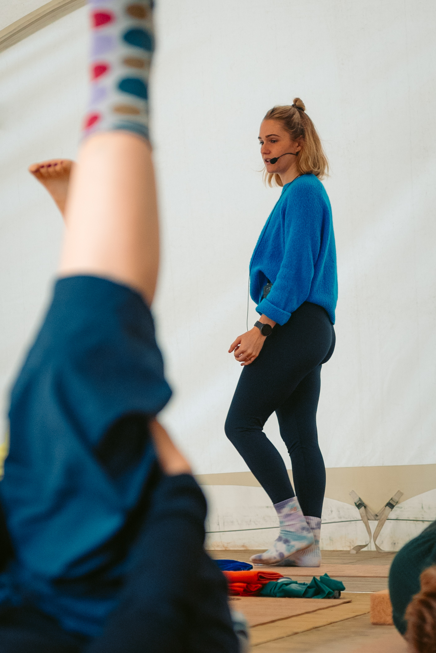 Rock Werchter Teacher Blue Leg Raise Foreground