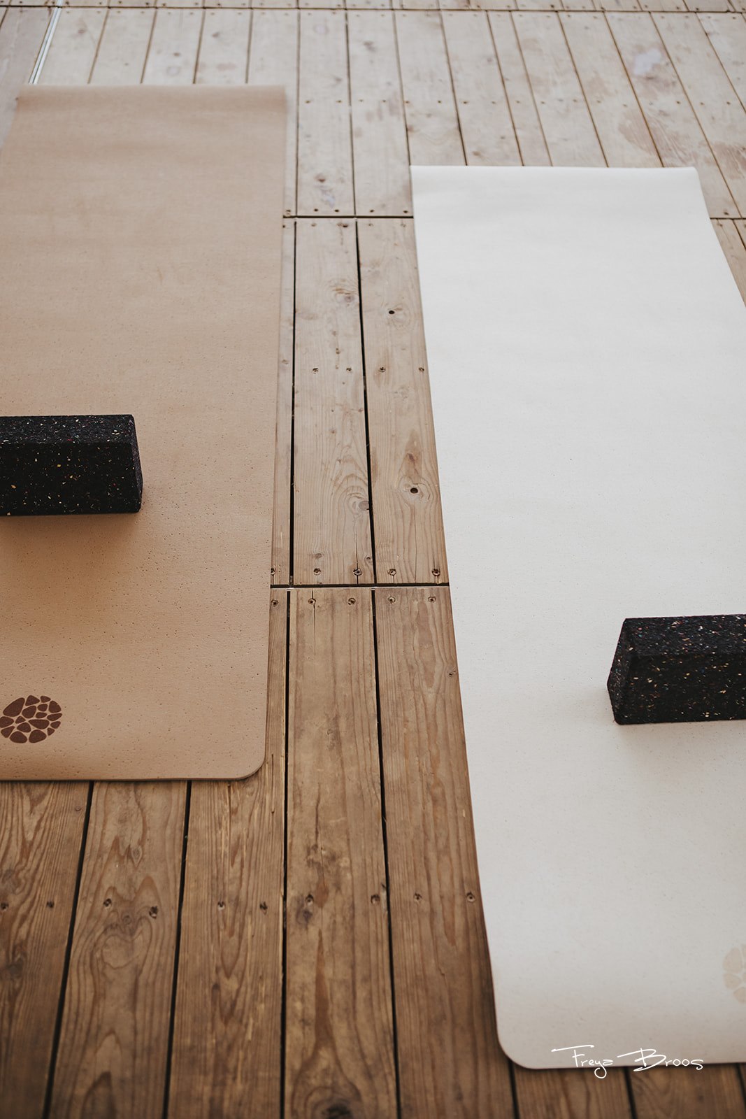 Festival Dome Cream And Cork Mats Blocks
