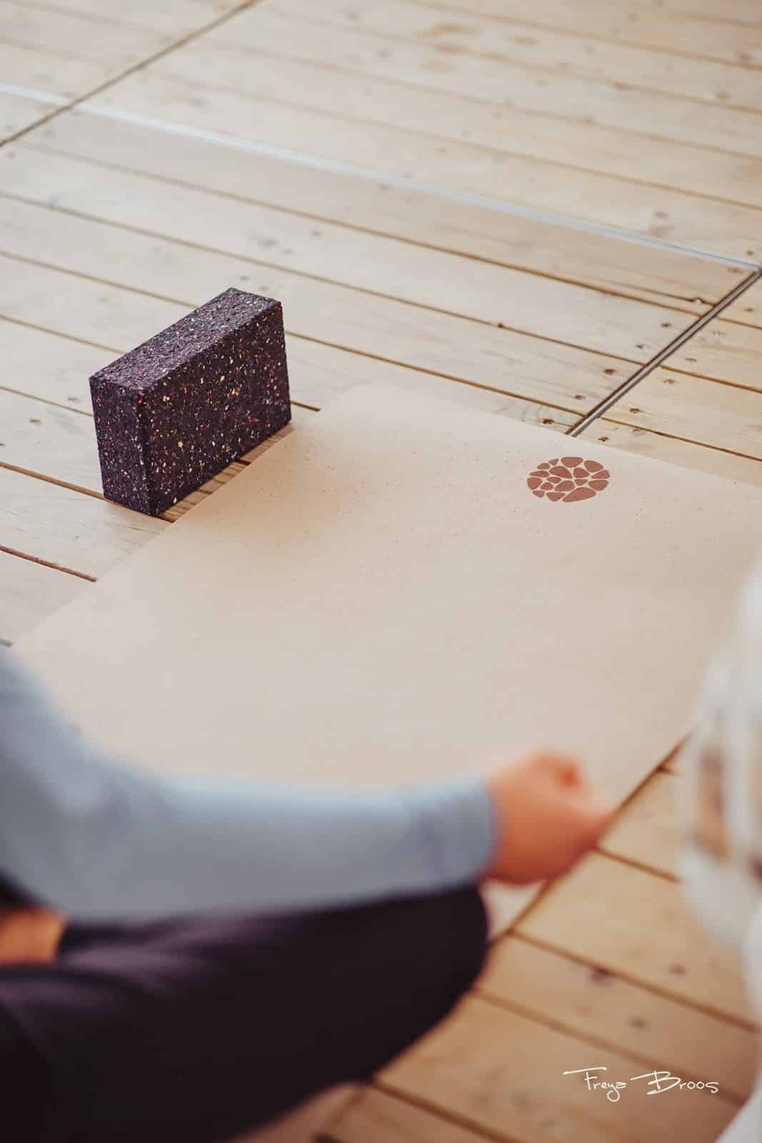 PIERRE Cork Yoga Mat And Block